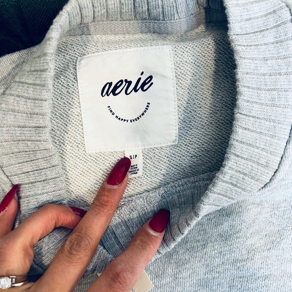 🔥Aerie Men's Gray Crewneck Sweater🔥 - Picture 5 of 6